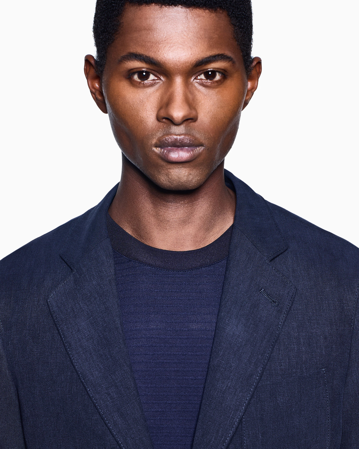 Upton Line single-breasted jacket in linen canvas
