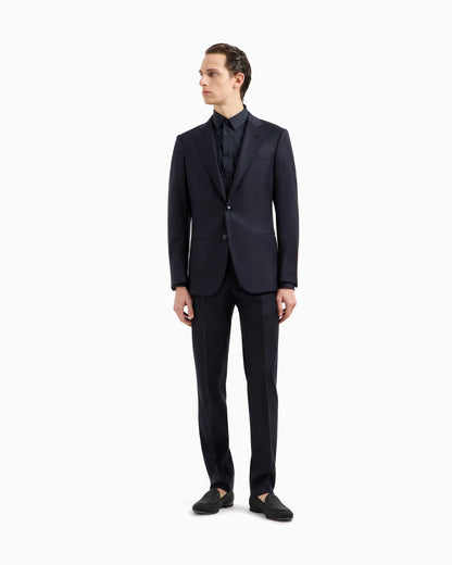 Manhattan line virgin-wool single-breasted suit