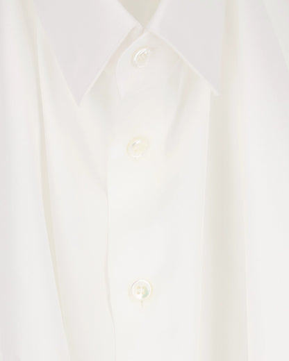 Regular fit shirt in cotton twill with exposed buttons