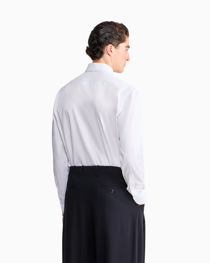 Regular fit shirt in cotton twill with exposed buttons
