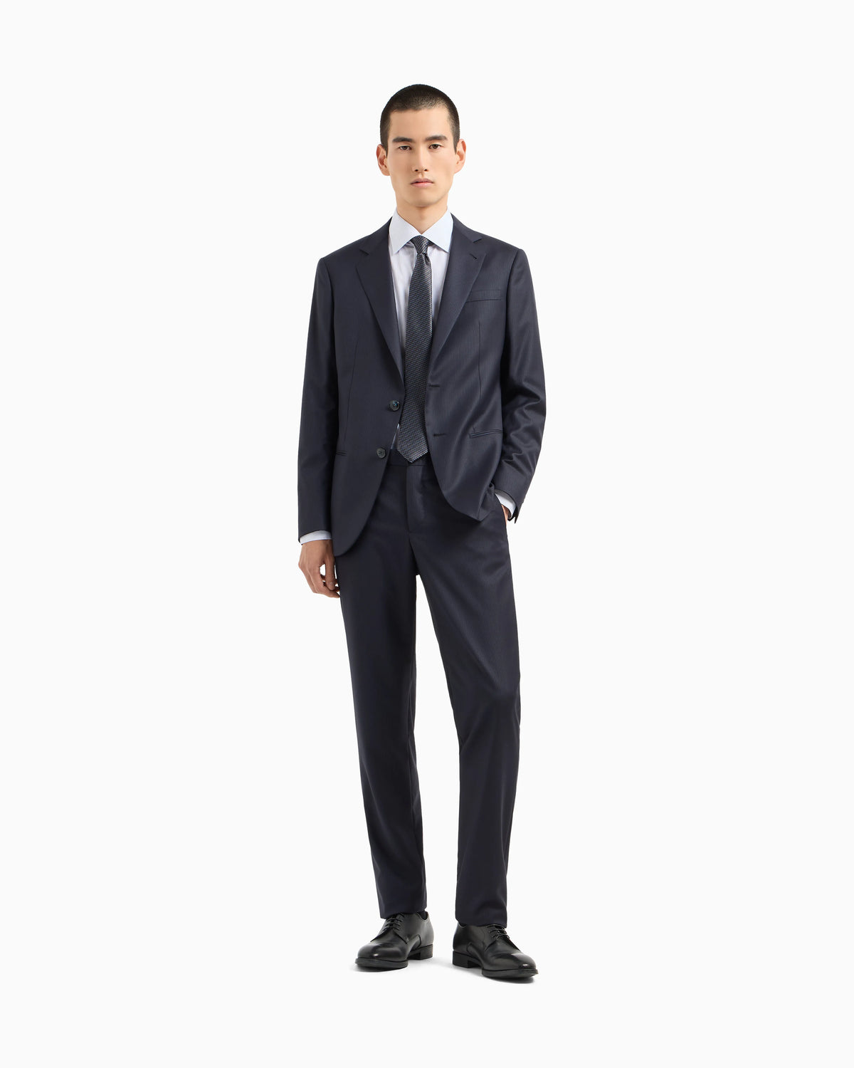 Soho line single-breasted suit in a virgin wool canneté-effect jacquard weave