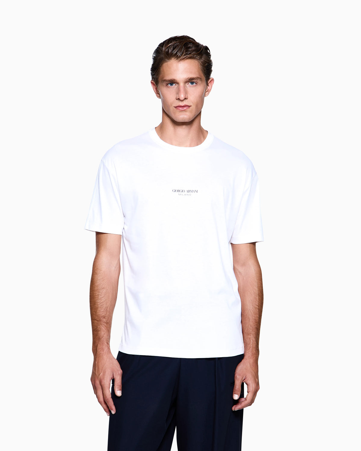 Crew Neck T-shirt in Pure Cold-Dyed Cotton with Logo