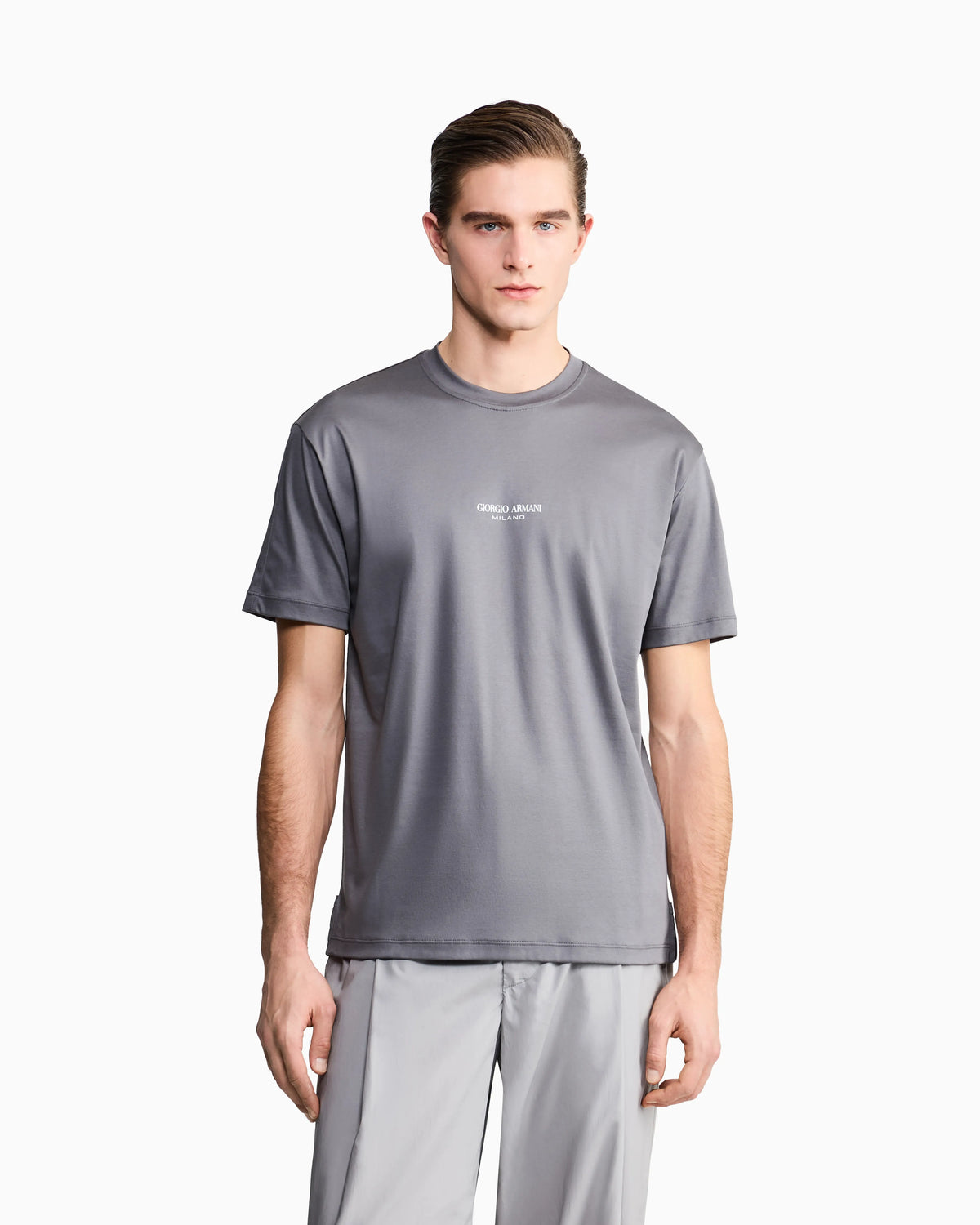 Crew Neck T-shirt in Pure Cold-Dyed Cotton with Logo