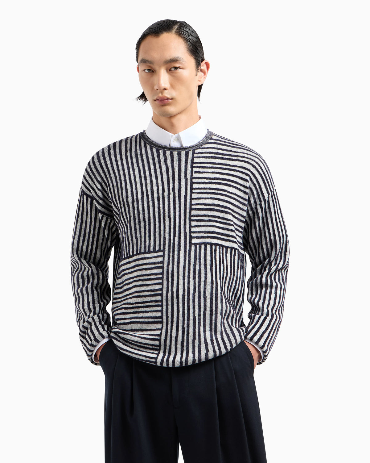 Crew-neck jumper in a viscose and cotton jacquard