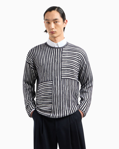 Crew-neck jumper in a viscose and cotton jacquard