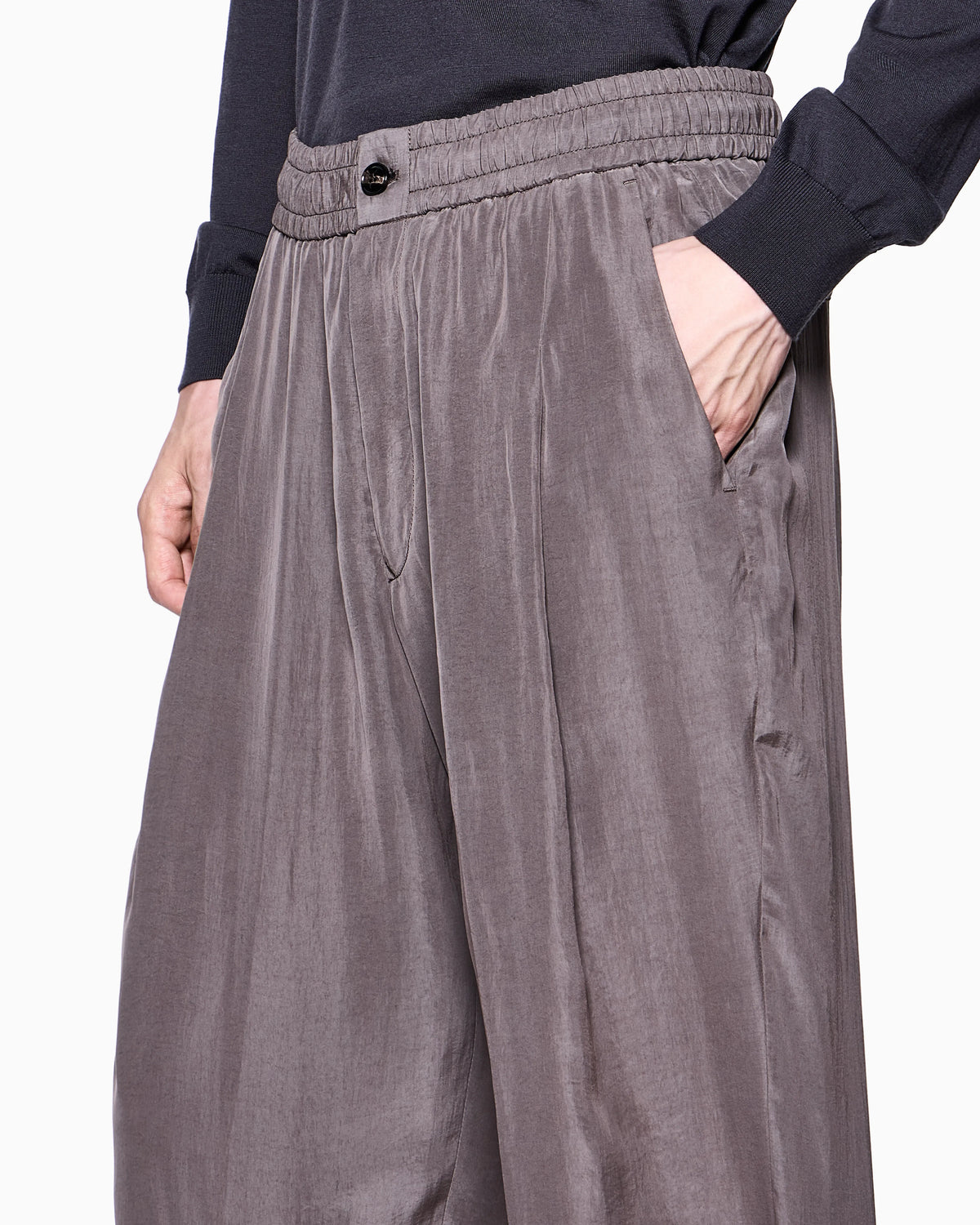 Flat-front trousers in faded Lyocell canvas