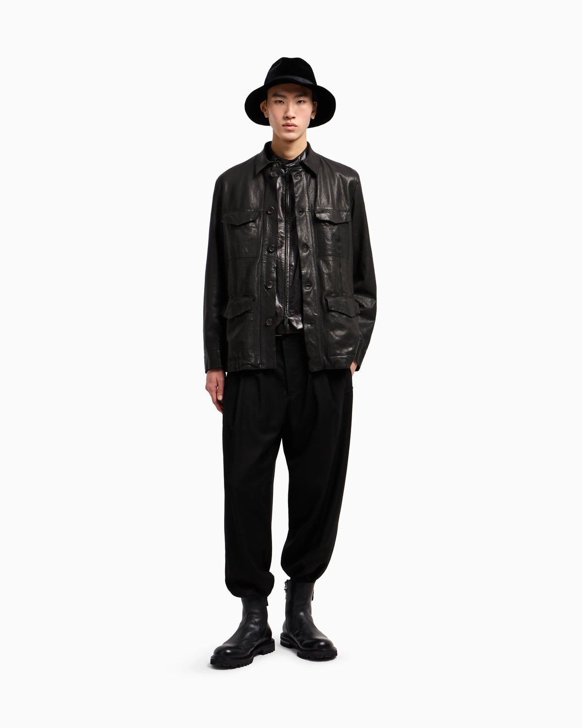 Zip-up gilet in plonge nappa calfskin
