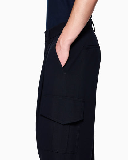 Single-pleat, pure virgin wool crêpe trousers