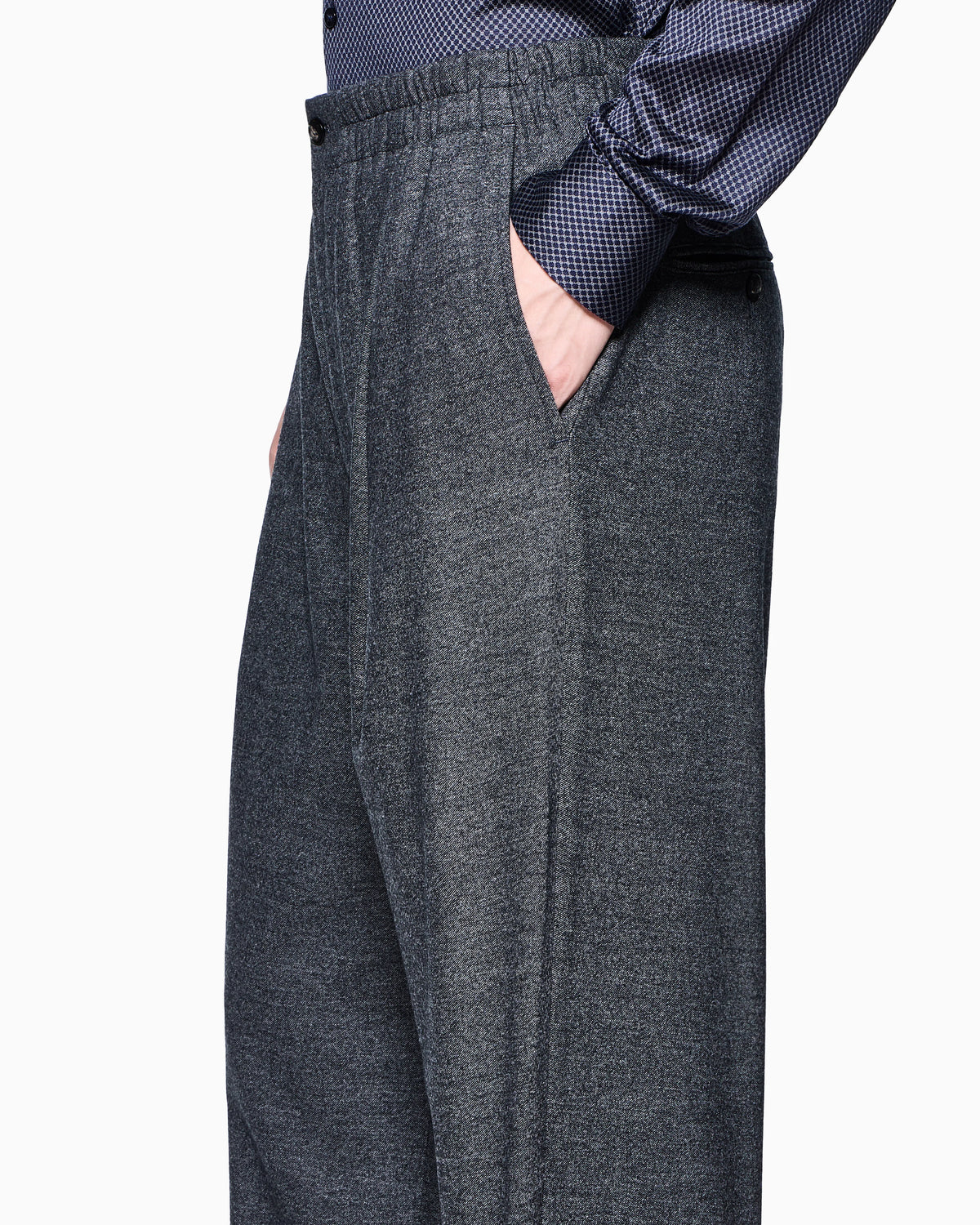 Single-pleat trousers in denim-effect virgin-wool