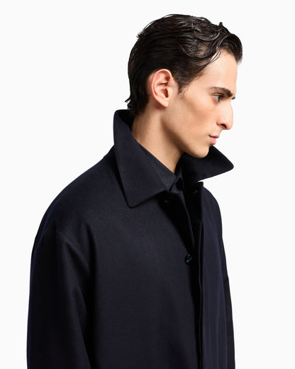 Single-breasted coat in cashmere cloth