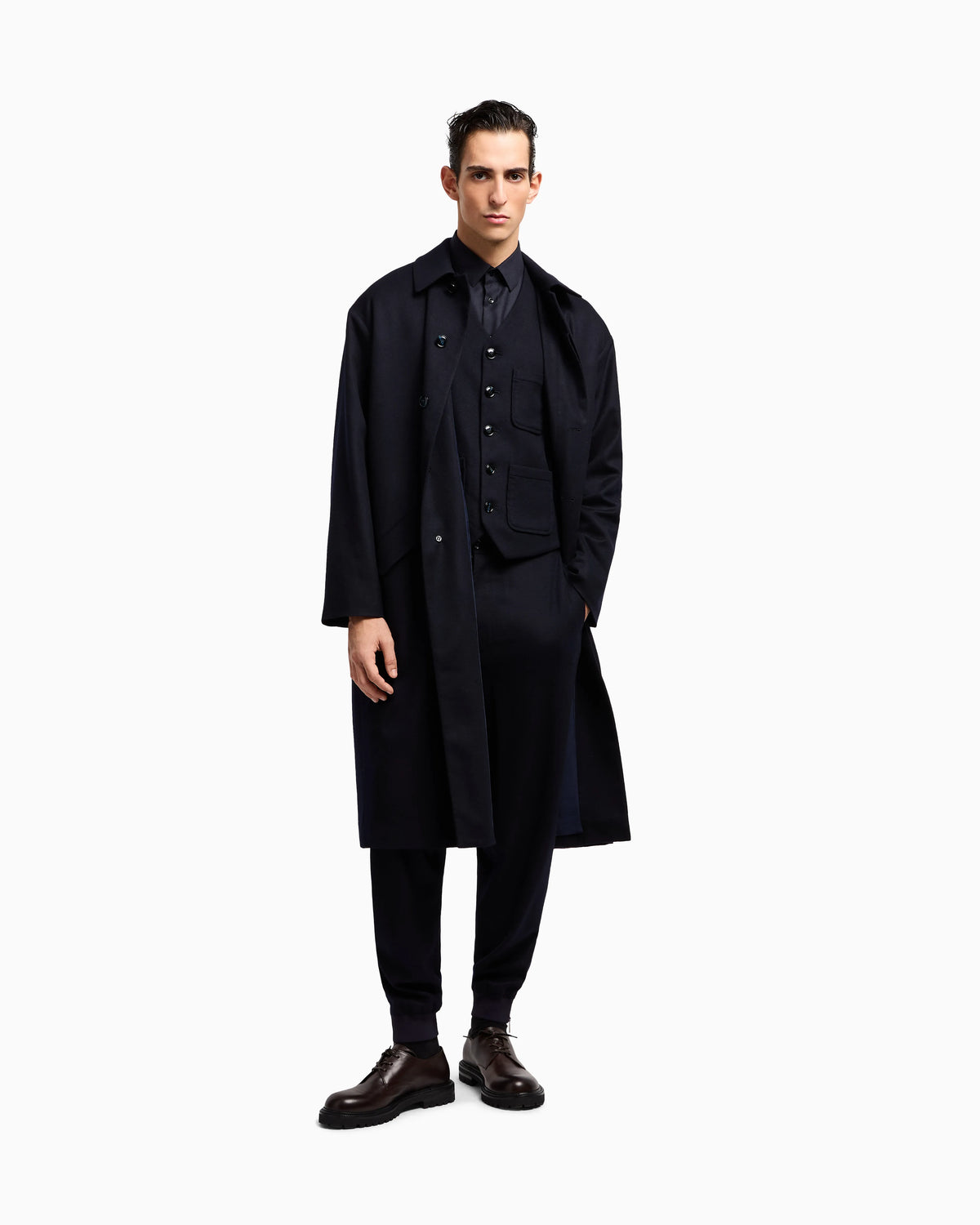Single-breasted coat in cashmere cloth