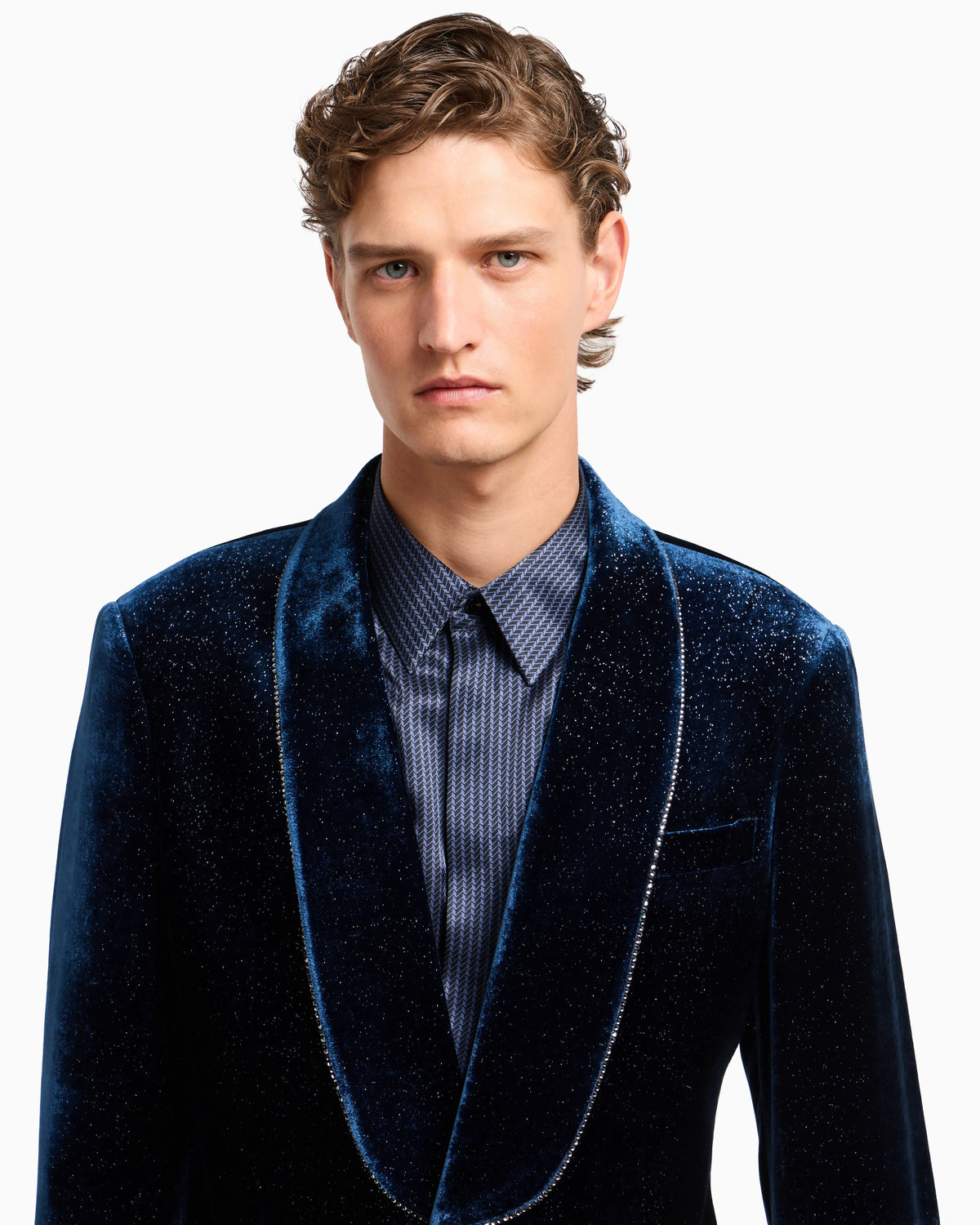 Giorgio’s single-breasted tuxedo jacket in a glitter print velvet