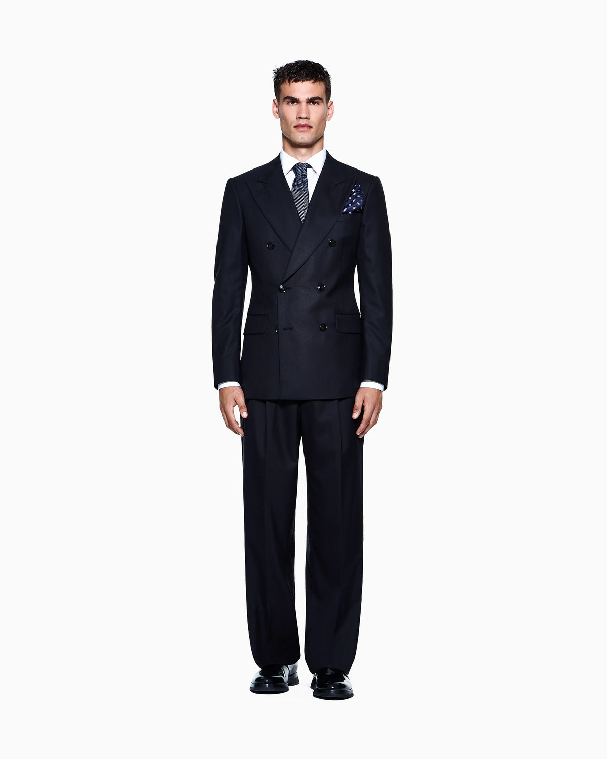 Virgin wool and cashmere double-breasted Royal line suit