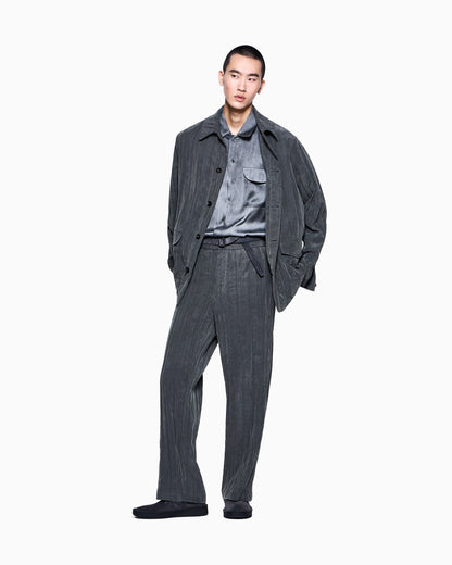 Flat-front trousers in pleated Lyocell and nylon canvas