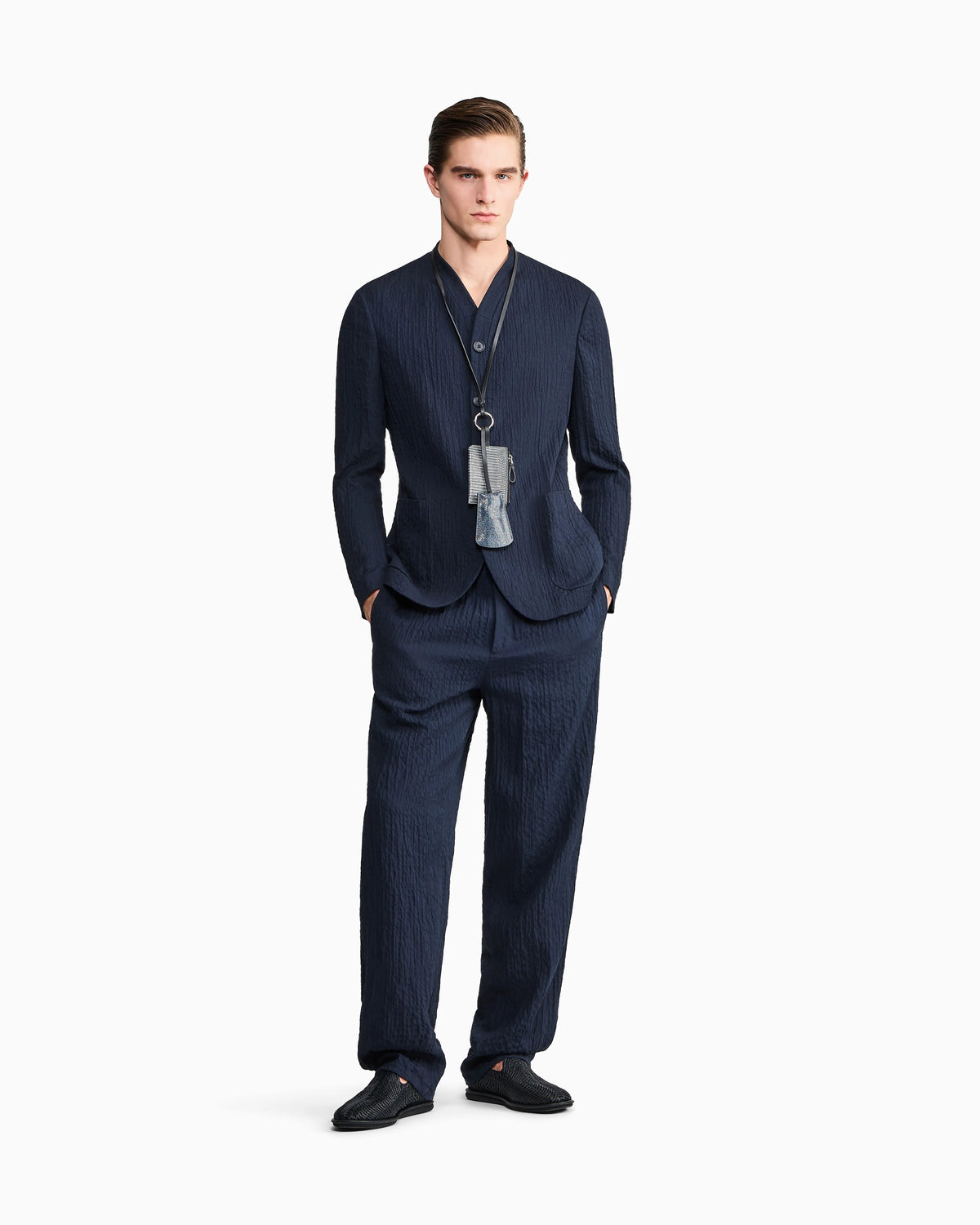 Flat front trousers in Lyocell and silk froissé
