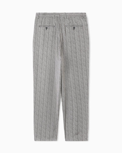Single-pleat trousers in printed Lyocell and silk