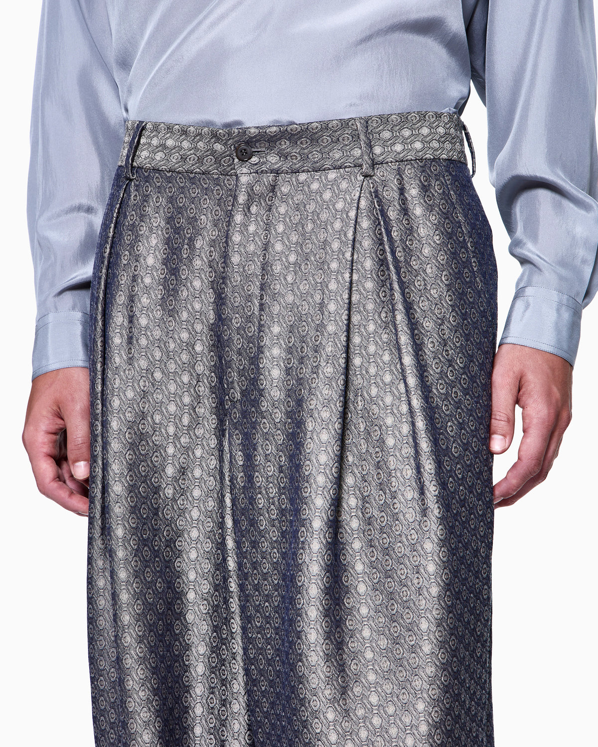 Jacquard viscose, silk and linen single-pleat trousers