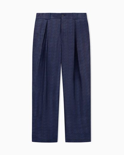Single-pleat trousers in a viscose chevron