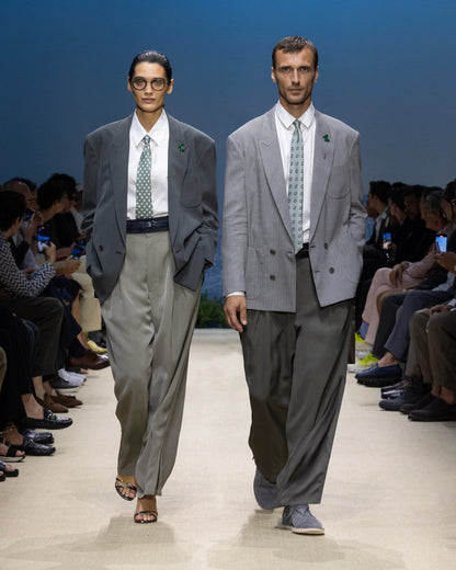 Double-breasted jacket in a viscose, linen and silk chevron