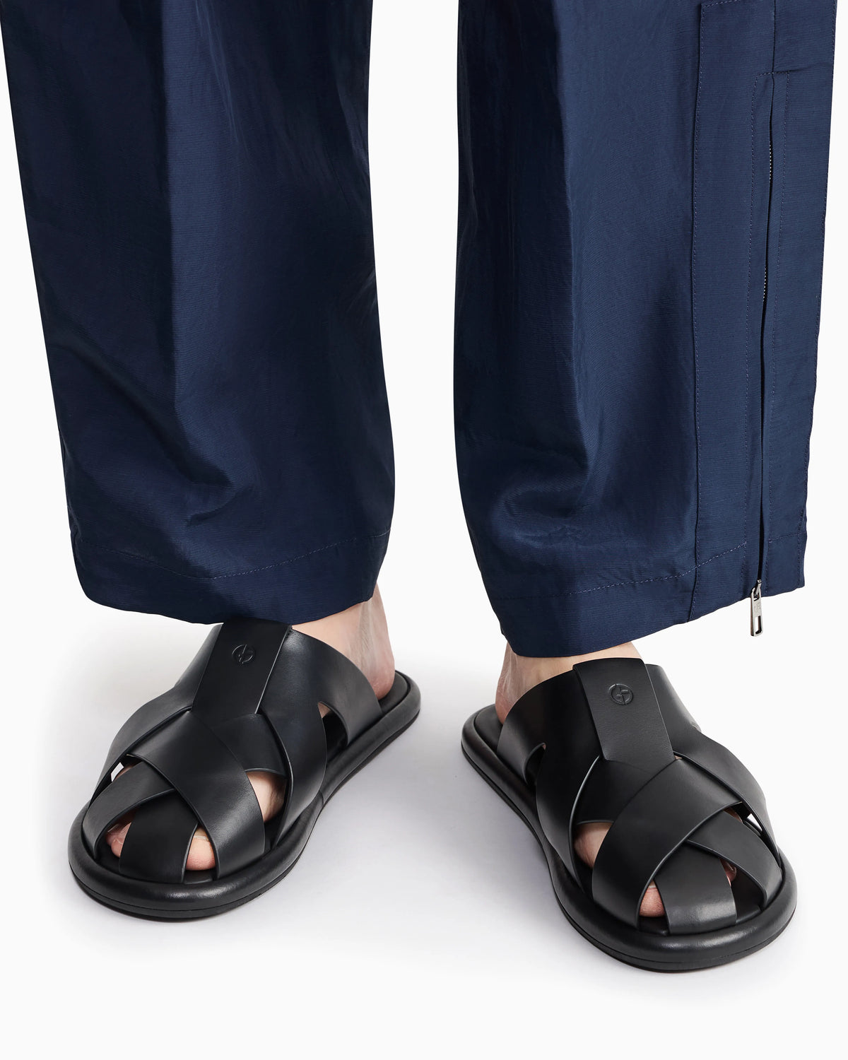 Cross-over napped calfskin sandals