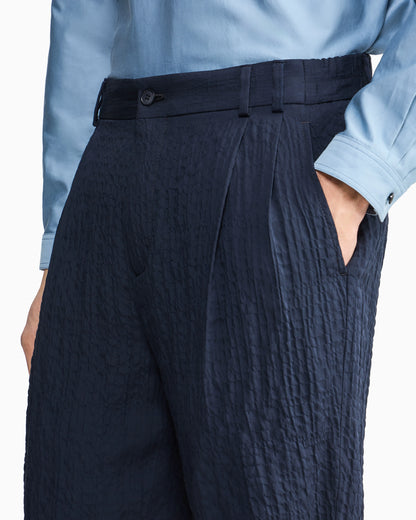 Double-pleat Bermuda shorts in Lyocell and silk froissé