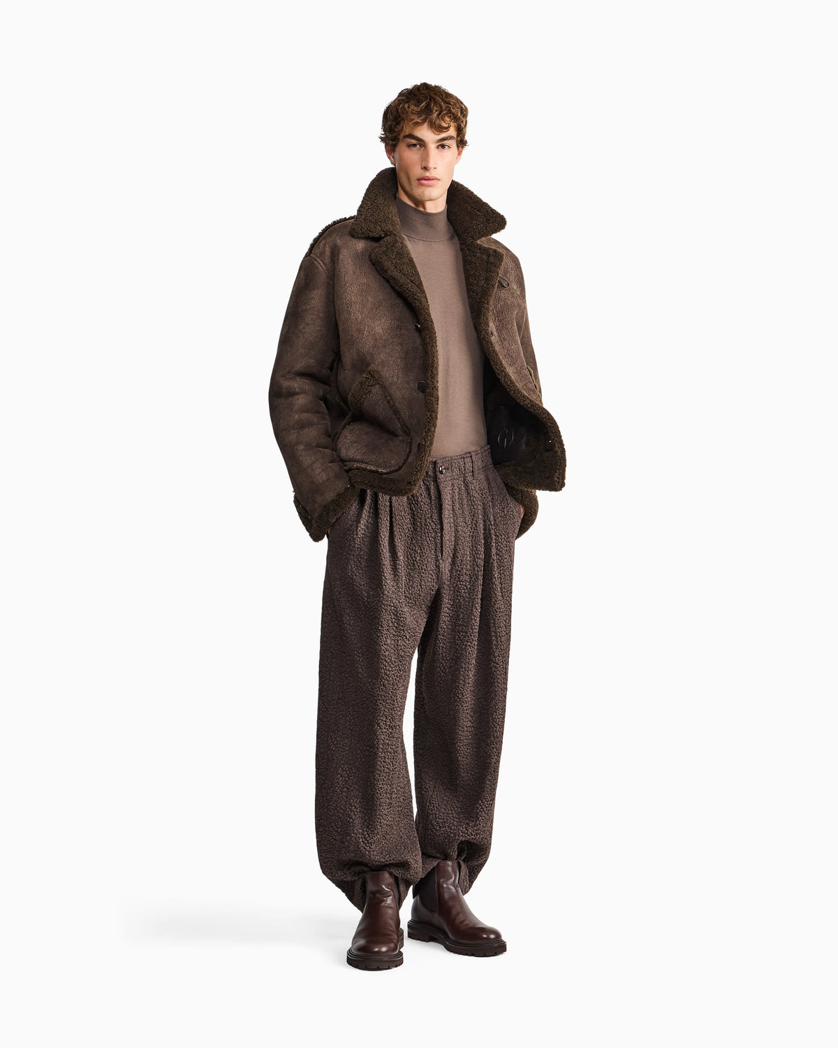 Slim-fit sweater in plain knit virgin wool