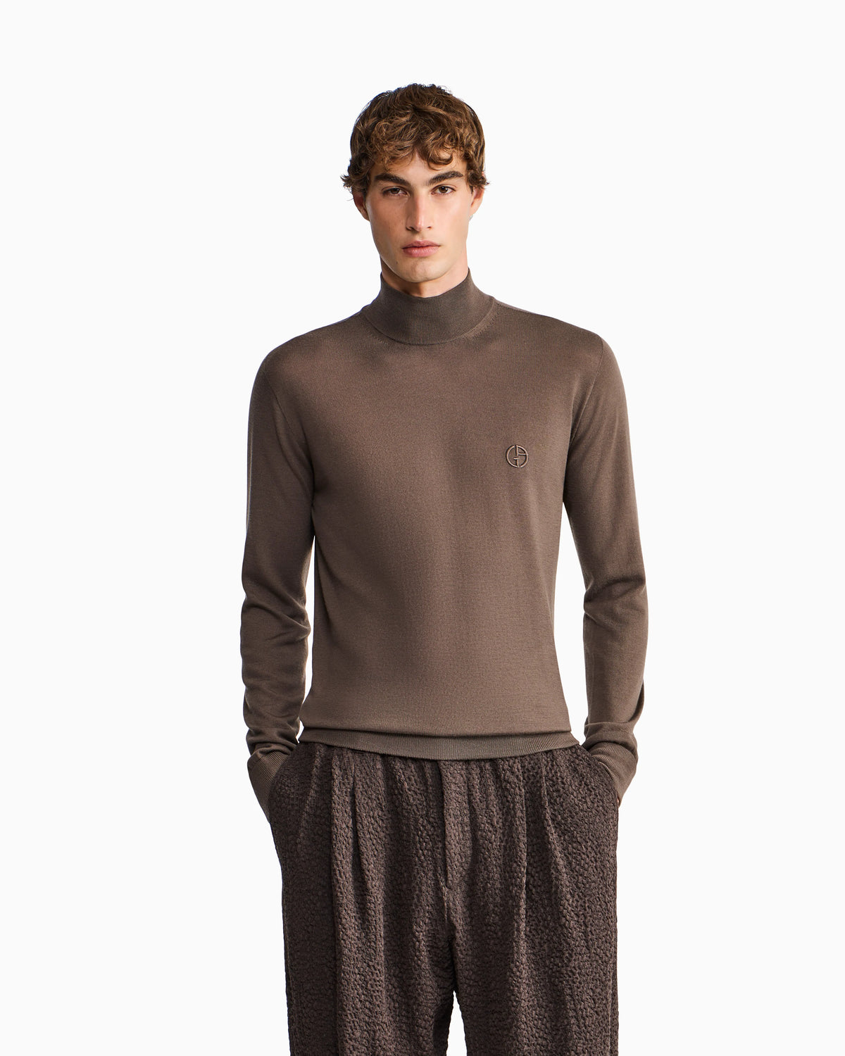 Slim-fit sweater in plain knit virgin wool
