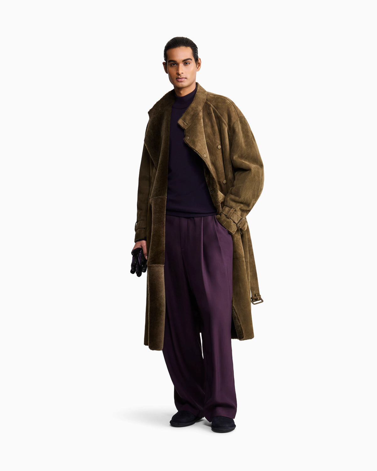 Slim-fit sweater in plain knit virgin wool