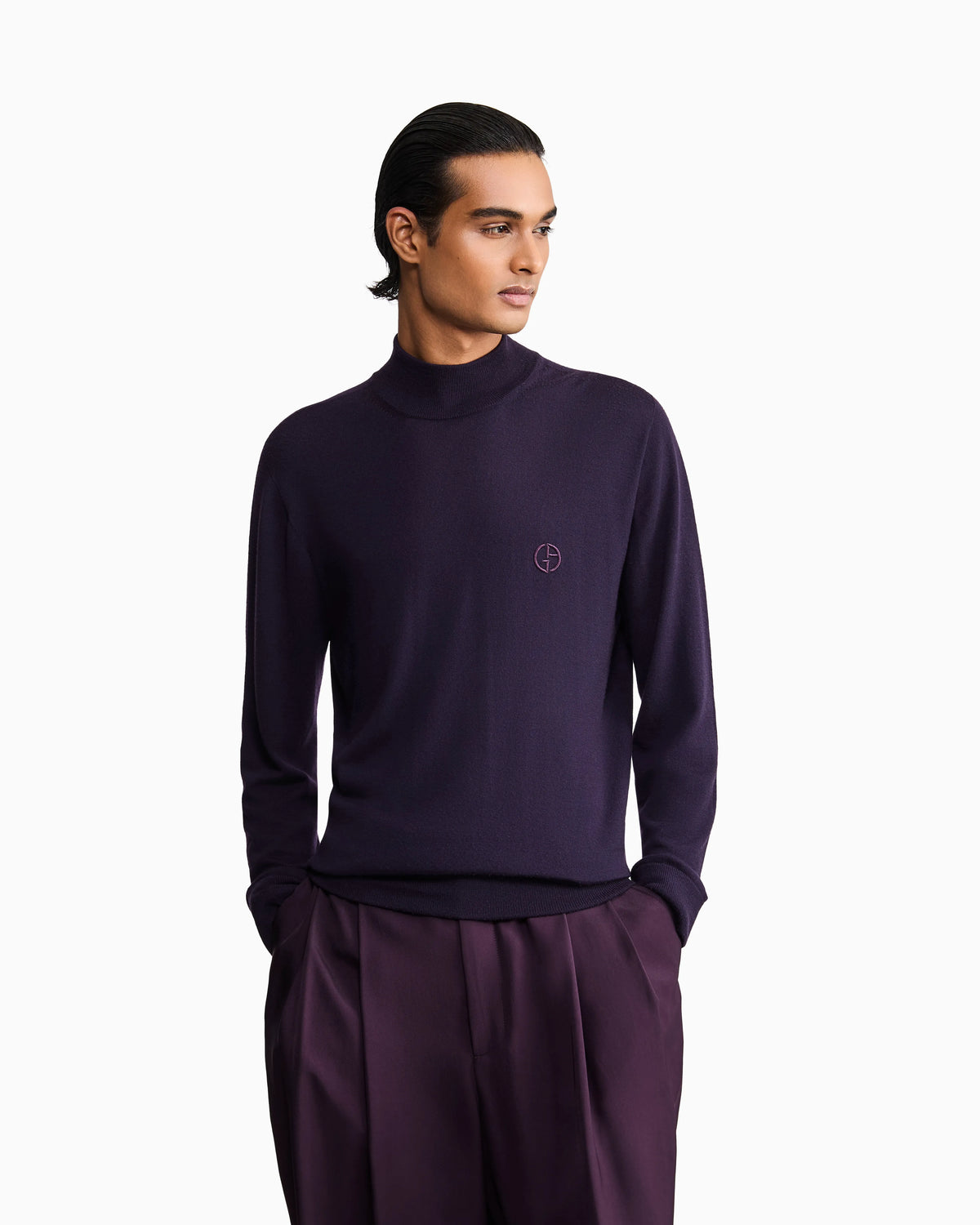 Slim-fit sweater in plain knit virgin wool