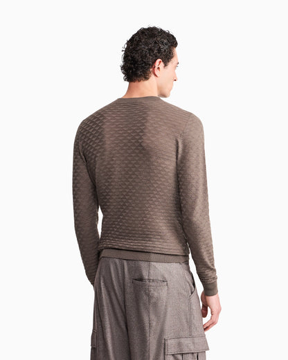 Sweater with regular fit in virgin wool with triangle weave