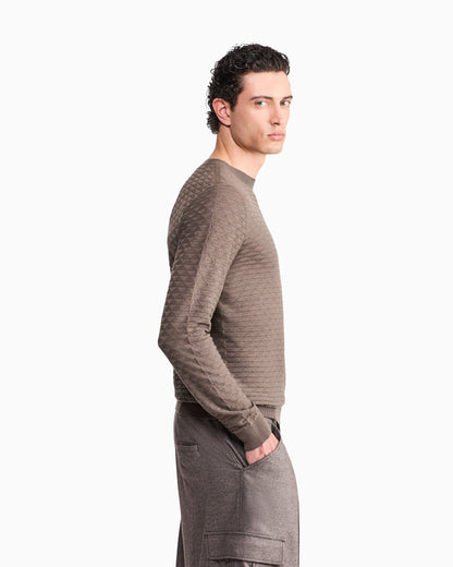 Sweater with regular fit in virgin wool with triangle weave