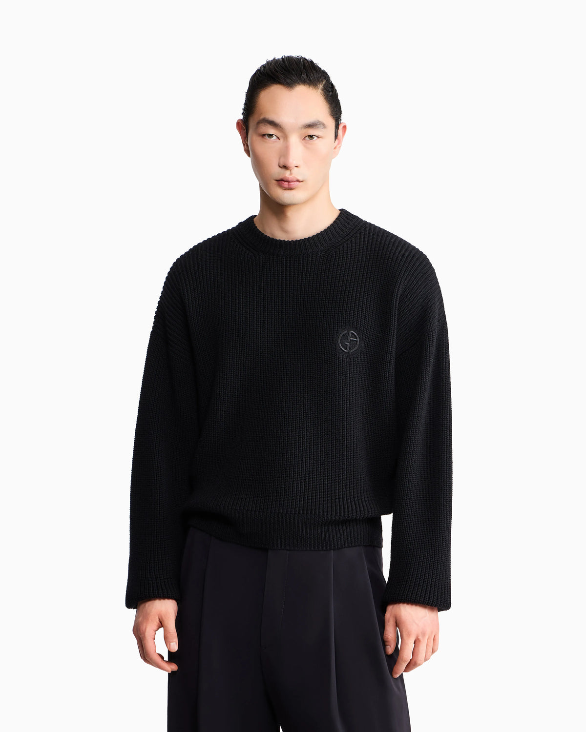 Sweater regular fit virgin wool half cardigan stitch