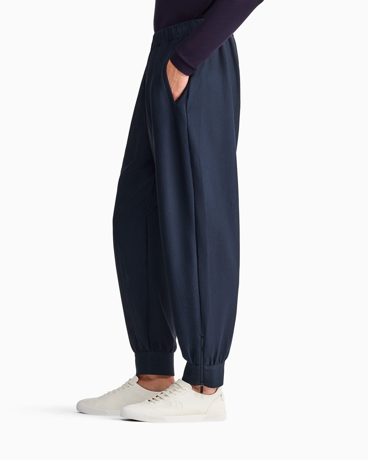 Trousers slim fit in hi-tech honeycomb jersey