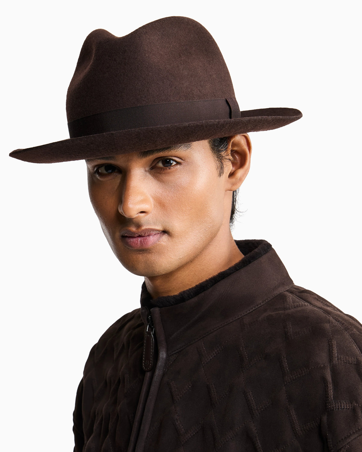 Classic felt hat in virgin wool with an acrylic sweatband