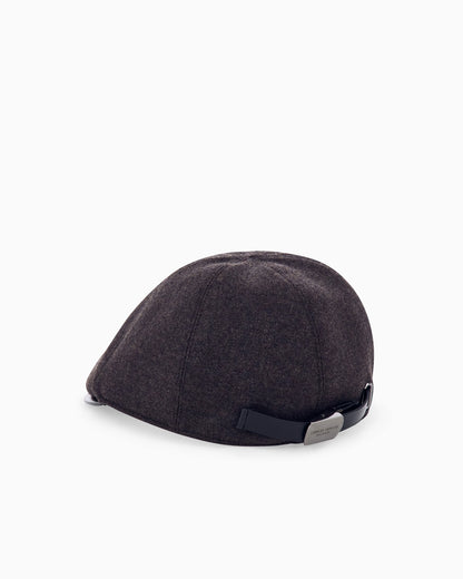 Flat cap in wool and cashmere with leather details