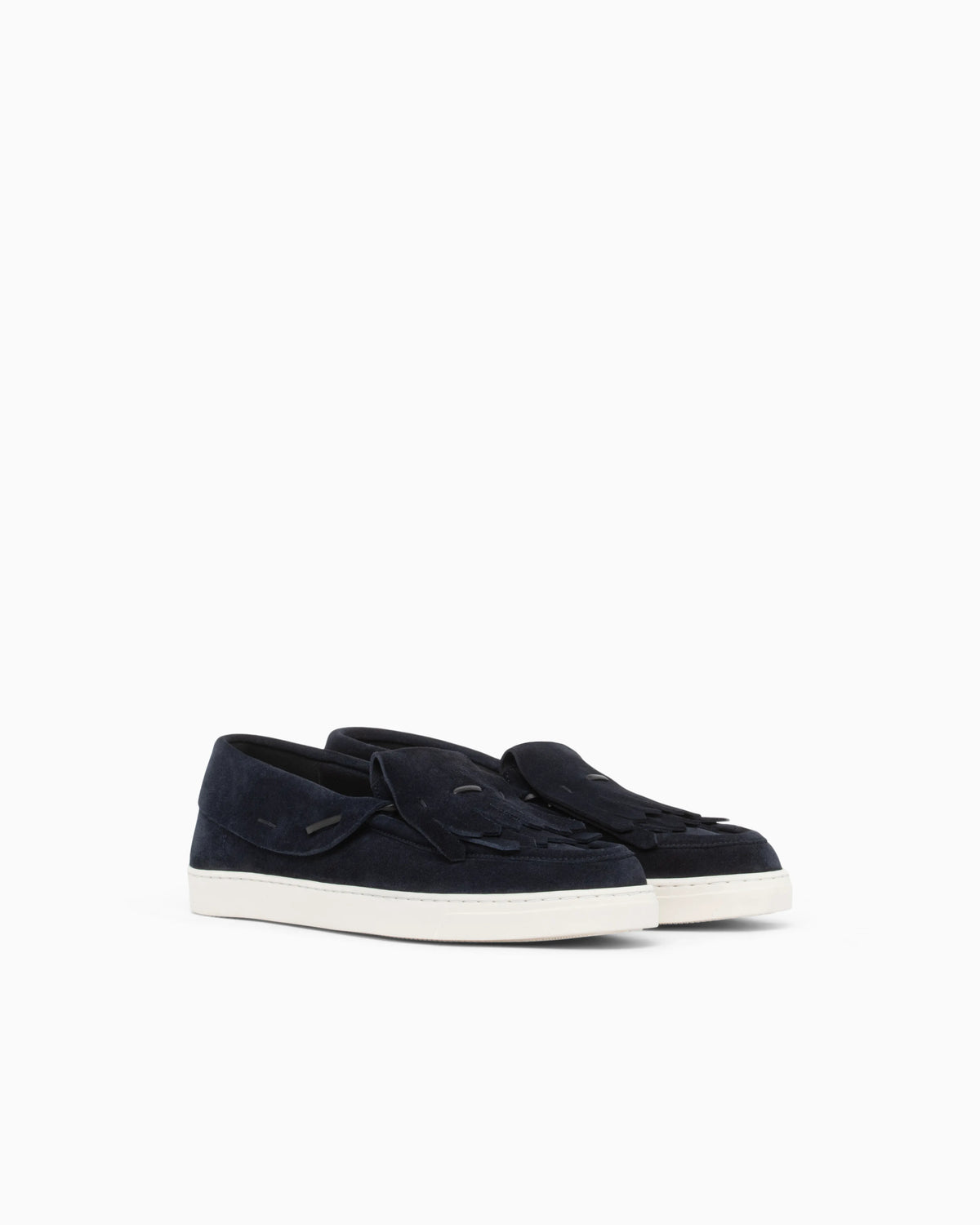 Loafer in suede with a leather lining and rubber sole