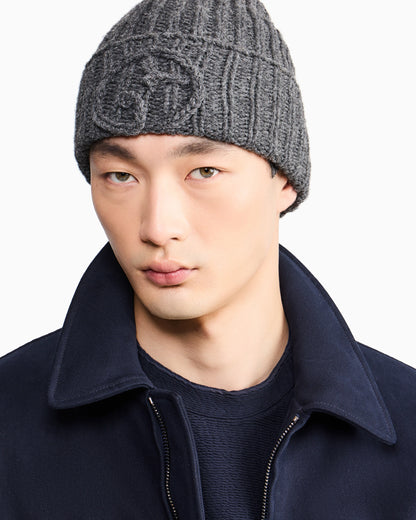 Beanie hat in ribbed camel wool