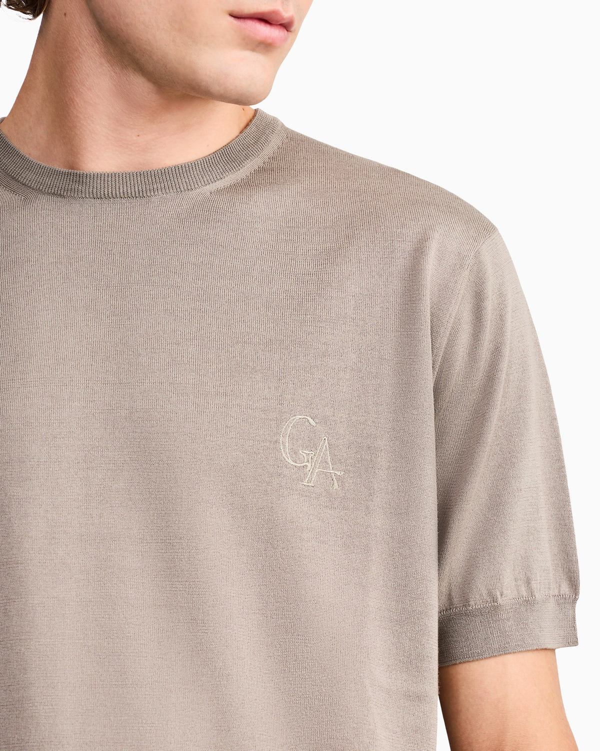 Sweater slim fit in plain knit silk and cotton