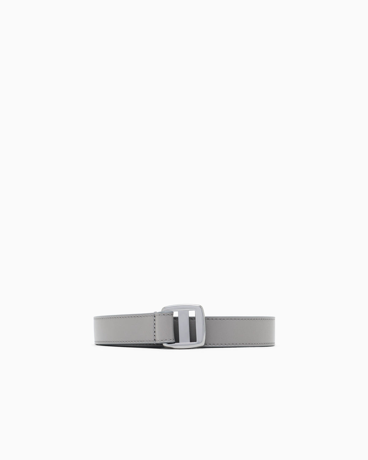 Smooth leather belt with a double rectangular metal loop