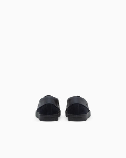 Loafers in suede with rubber soles