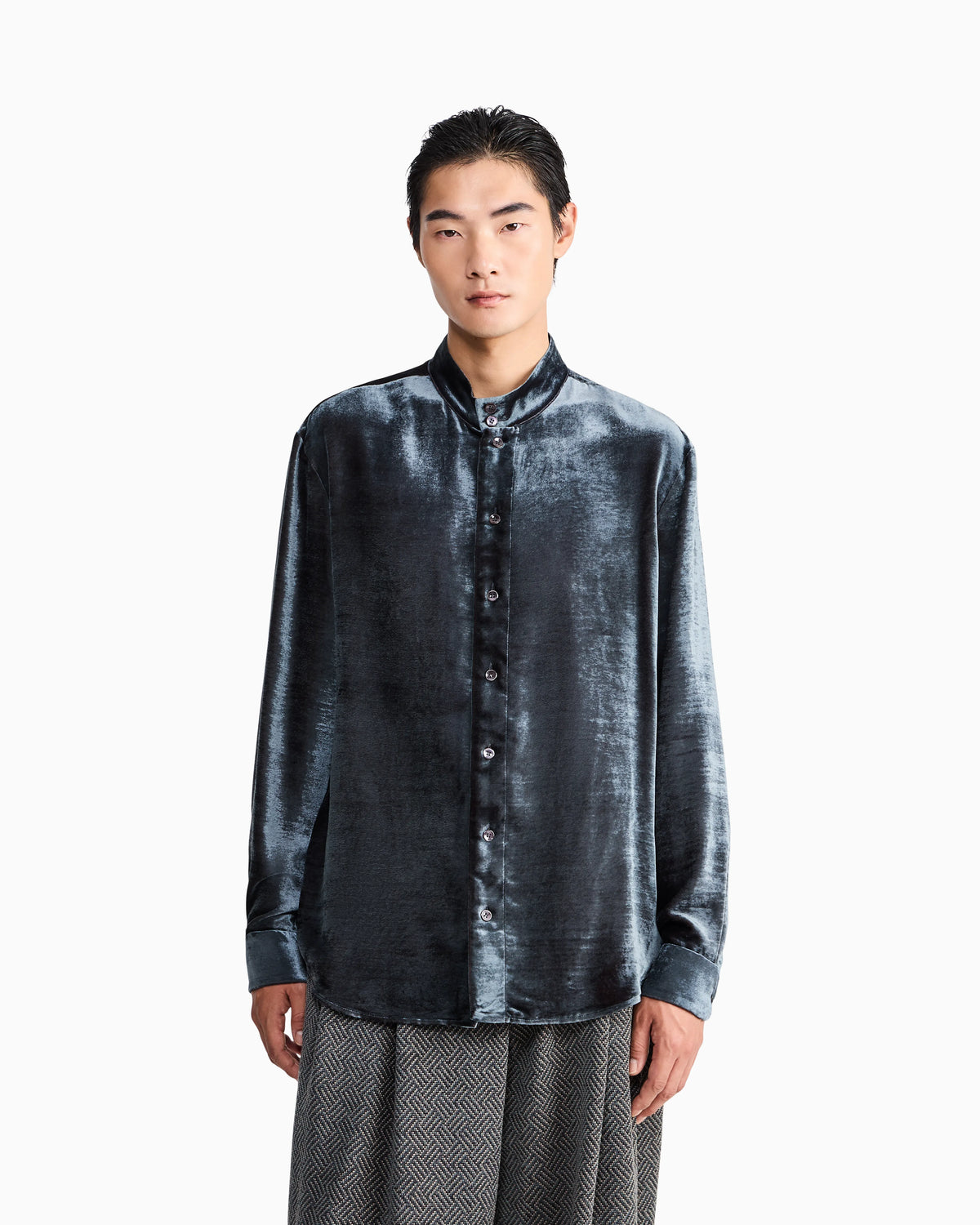 Shirt regular fit in lightweight viscose and silk velvet