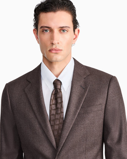 Slim-fit suit Soho in virgin wool flannel with peak lapels