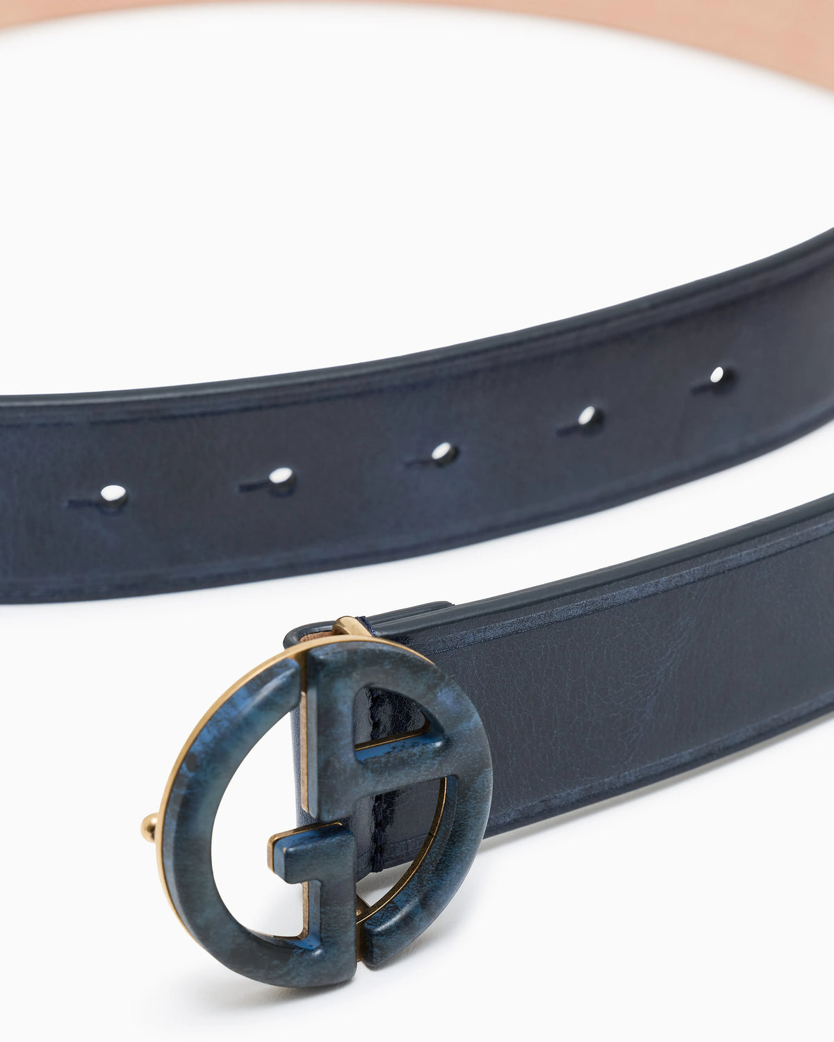 Plate belt in leather