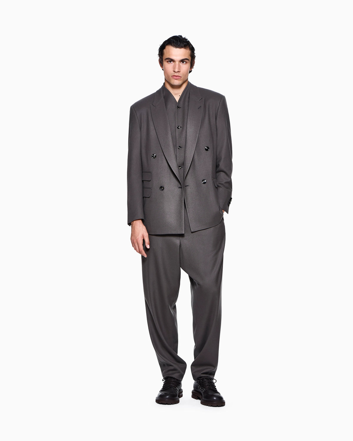 Suit oversized fit in fluid virgin wool