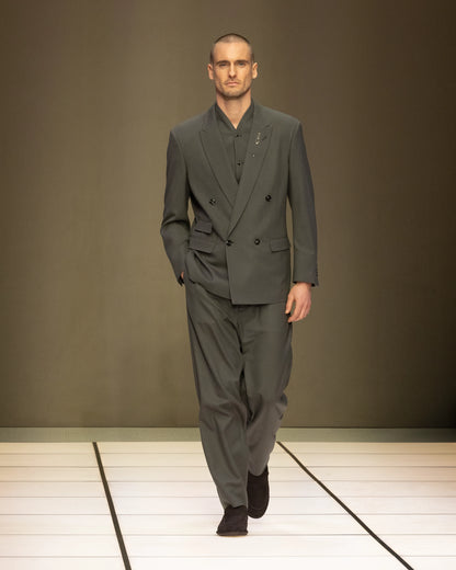 Suit oversized fit in fluid virgin wool