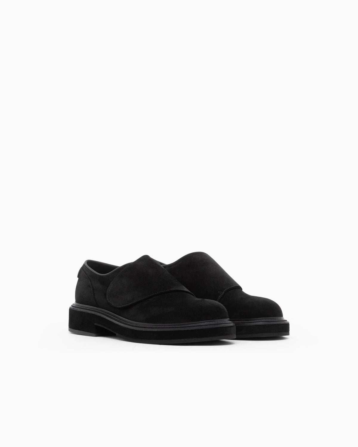 Slippers in suede with leather lining and rubber sole