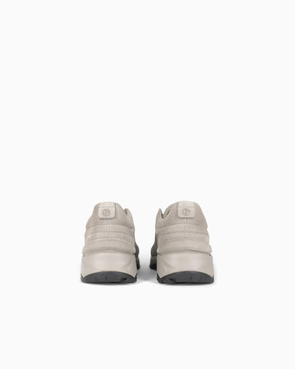 Laced Shoe in suede and leather