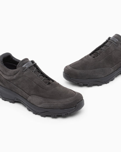 Laced Shoe in suede and leather