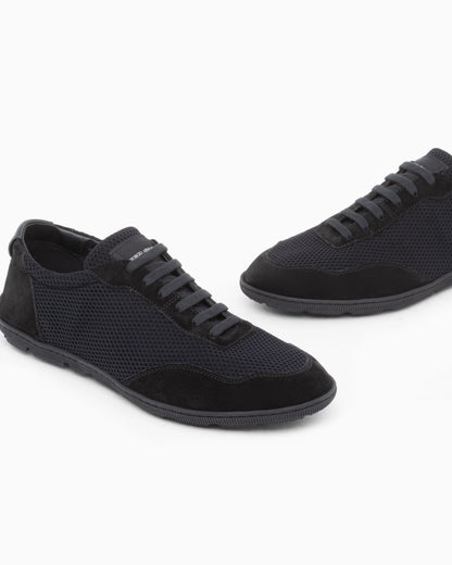 Sneakers in suede and mesh with leather and a rubber sole