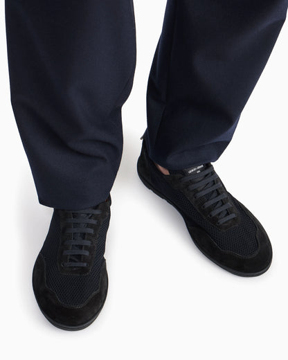 Sneakers in suede and mesh with leather and a rubber sole